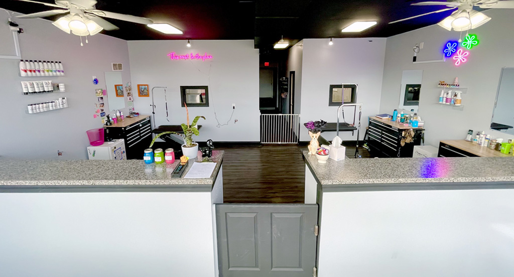 Tooth & Nail Grooming Salon - Store Img